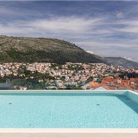 6 Bedroom Villa with Heated Infinity Pool and Sea Views in Dubrovnik, Sleeps 12
